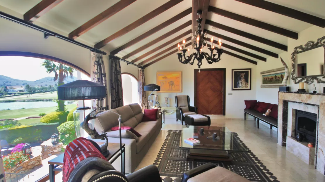 Villa-Qualitair-living-room