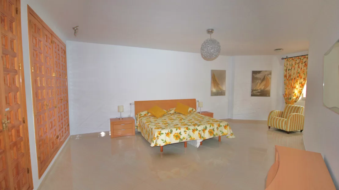 Monte-leon-4-Guest-bedroom-2-