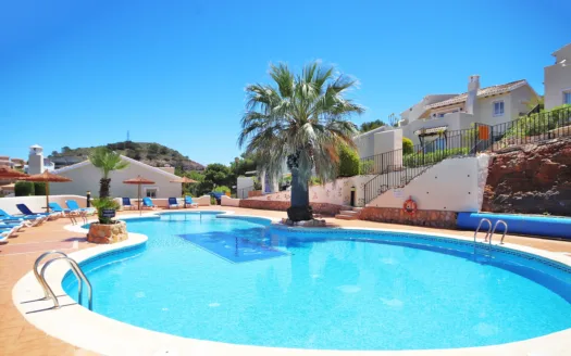 Las Palmitas Villa 13